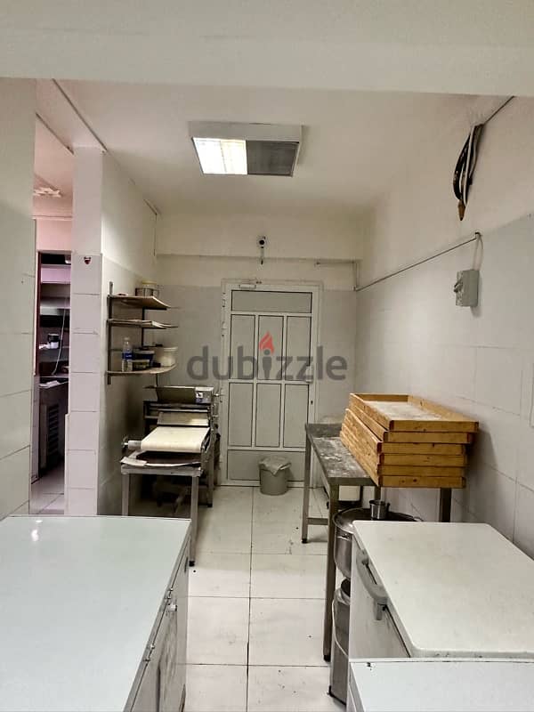 opportunity restaurant for sale -فرصة استثمارية لمطعم عربي للبيع 13