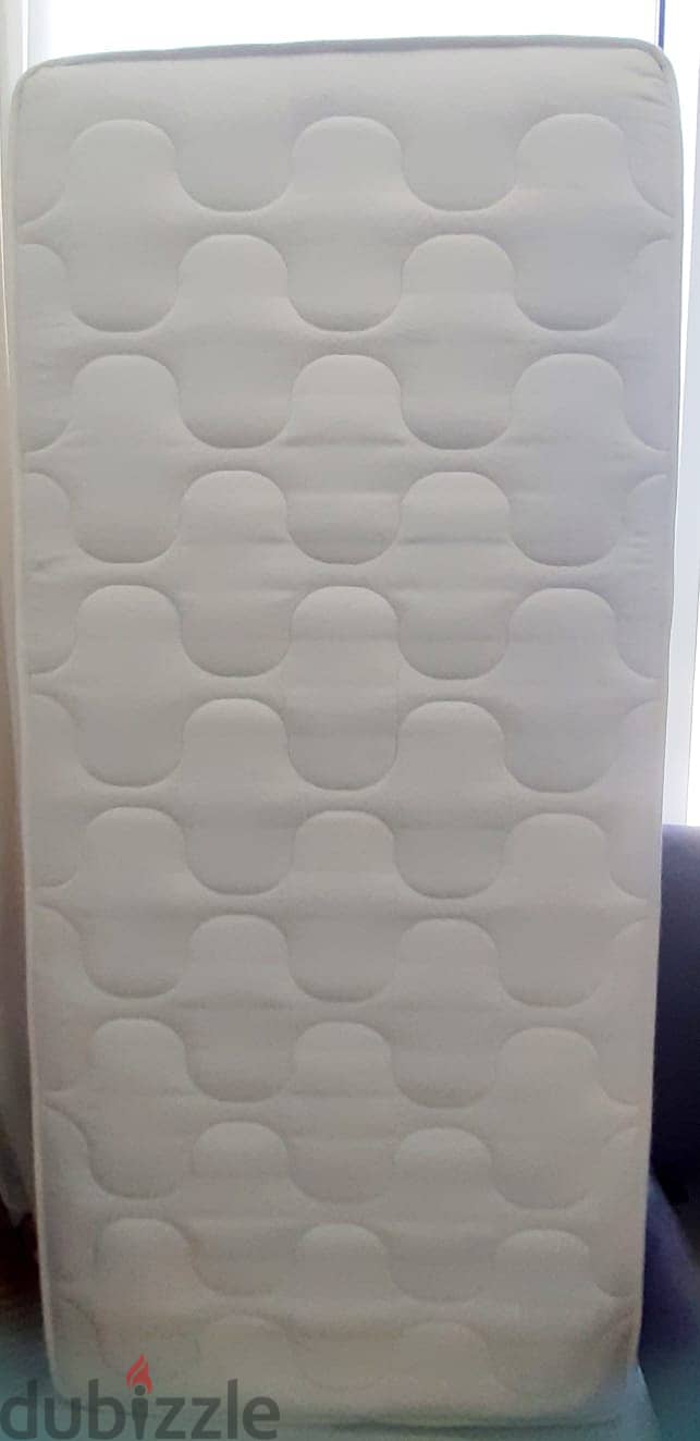 Single mattress made from italy 2