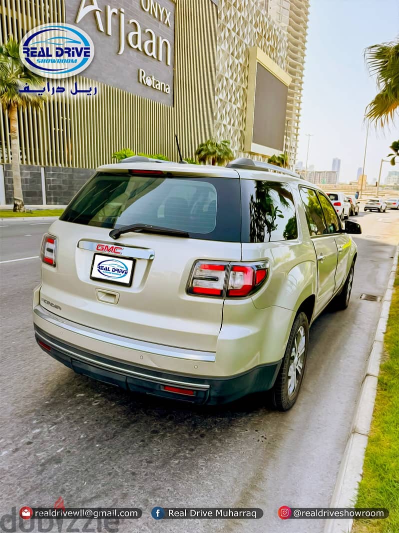 GMC ACADIA 7 Seater Family car Year-2016 Engine-3.5 V6 71000km 5