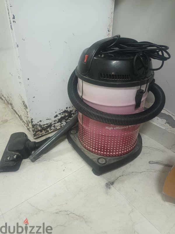 Vaccum Cleaner / Kettle / Iron Stand is in good condition 0