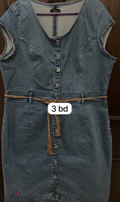 jeans dress almost new