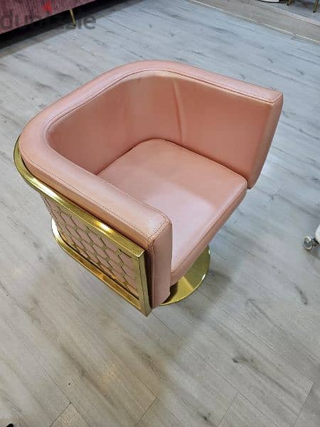 salon chairs for salon طاوله طعام واربع كراسي للبيع 2