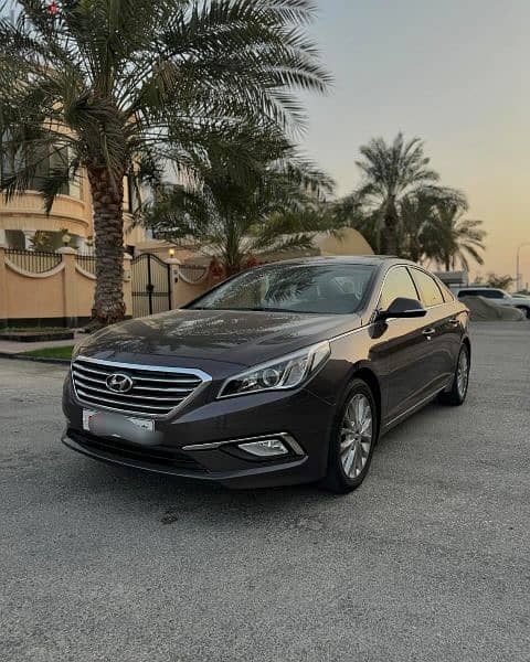 Hyundai Sonata model 2016 Bahrain Agency 1