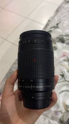 NIKON 70-300mm lense 0