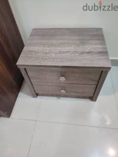 side table 0