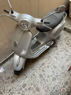 2010 Vespa Piaggio 0