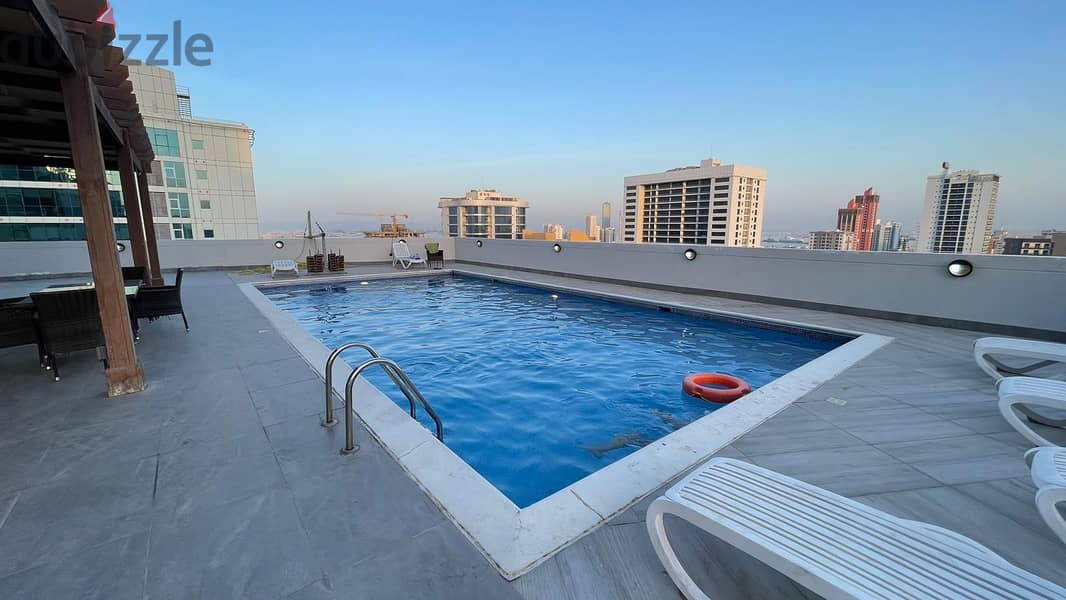 Stylish/ Bright/ Balcony/ Gym/ Pool 2BR 6