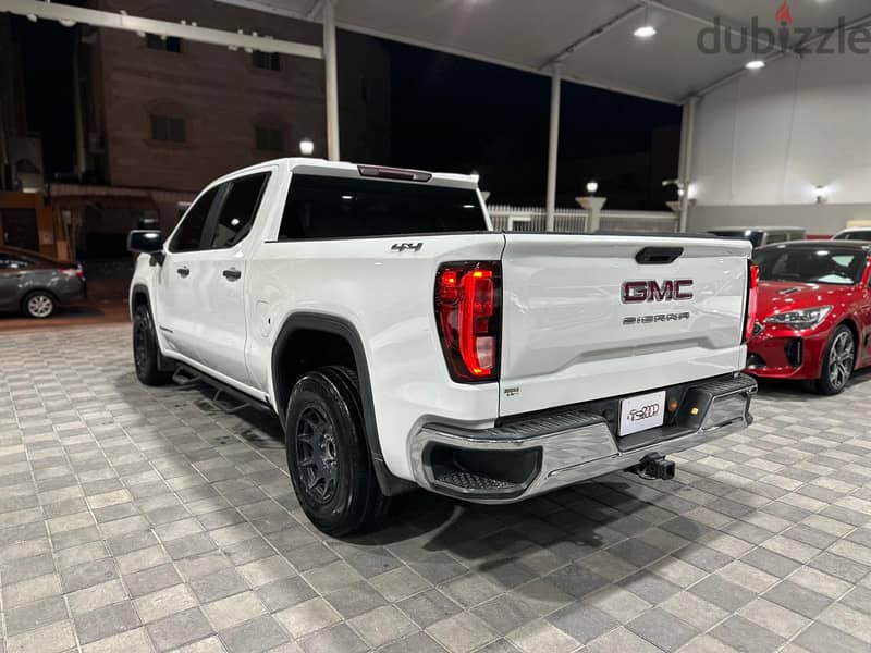 GMC Sierra 2019 4X4 5.3 L 7