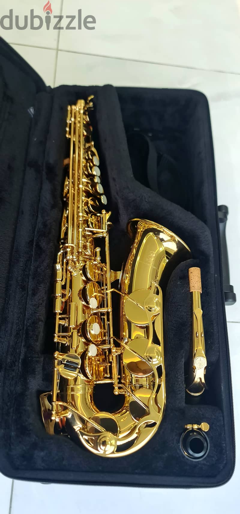 Yamaha Alto Saxophone YAS 280 in a Like new Excellent condition 4