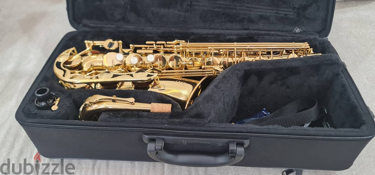 Yamaha Alto Saxophone YAS 280 in a Like new Excellent condition 5