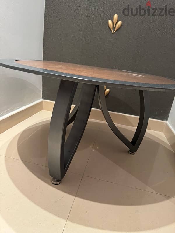 German iron and wood table, very high quality , like new 0