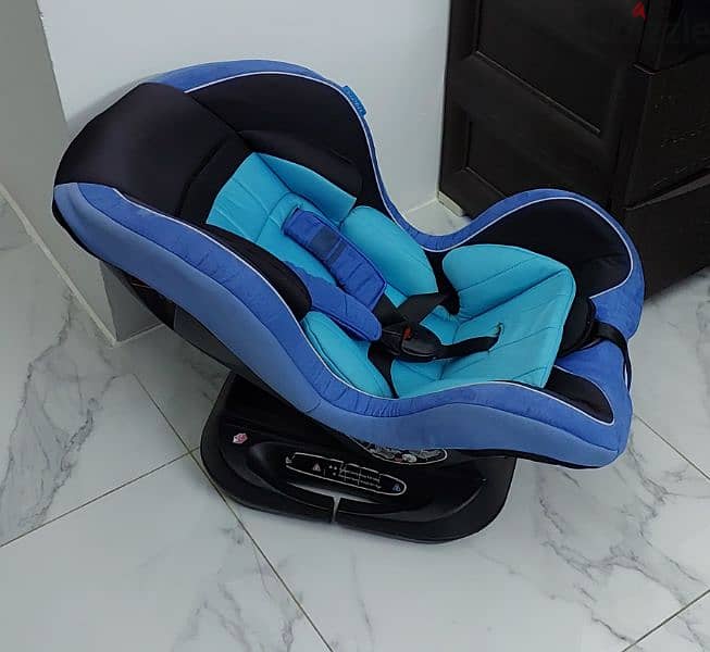 Junior's Car Seat 2