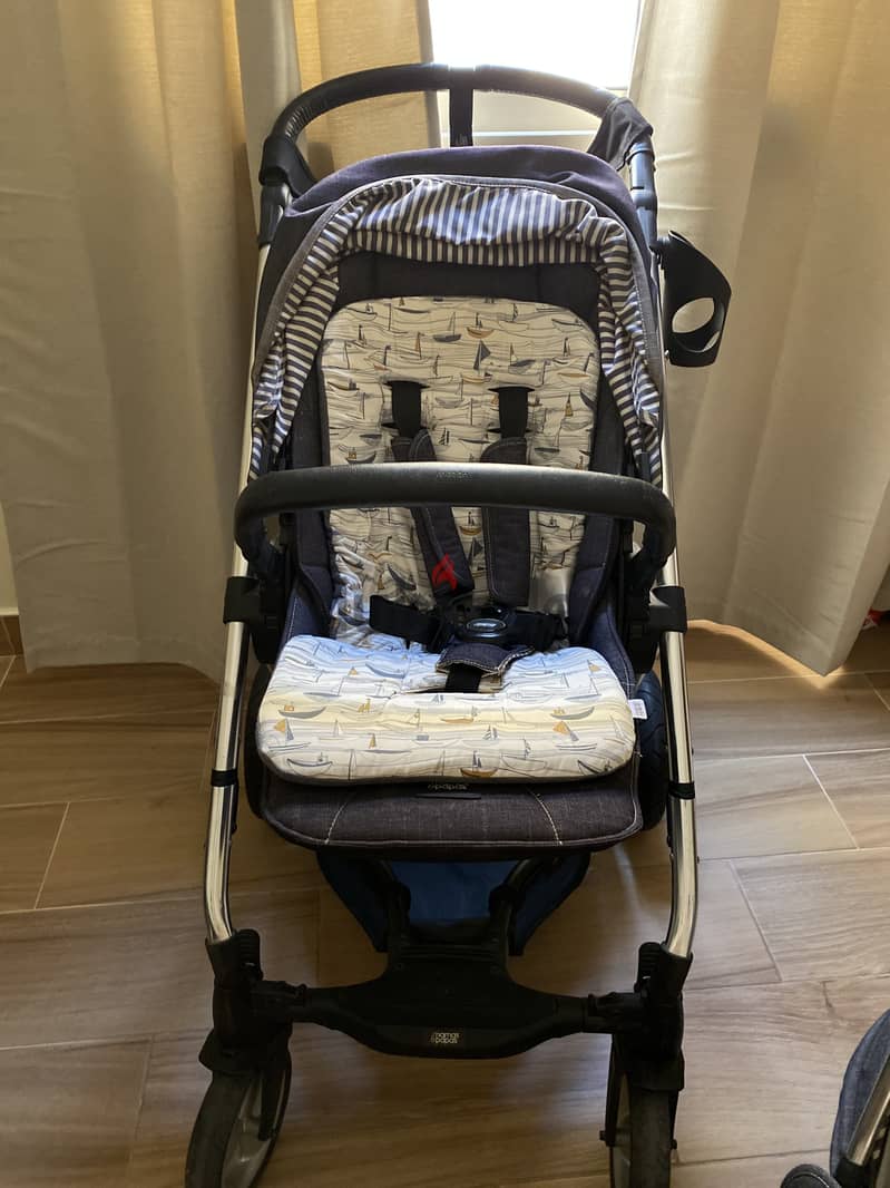 Mamas and Papas stroller with bassinet - barely used 2