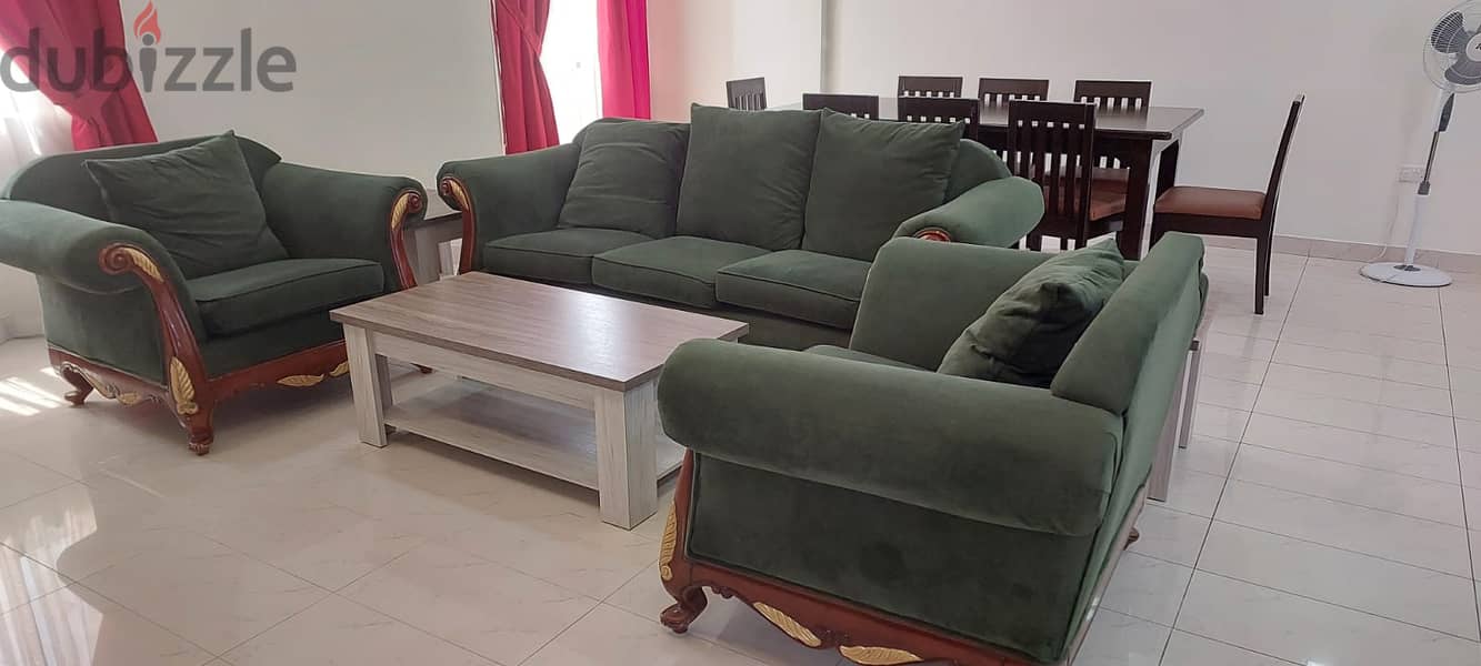 Sitting and Bedroom Furniture for Sell - أثاث جلوس وغرف نوم للبيع 0