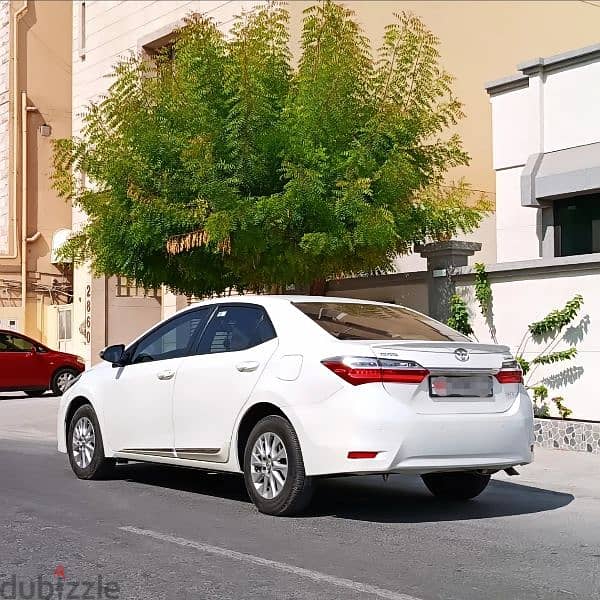 Toyota Corolla 2019 2.0xli Mid Option With Sunroof Car For Sale 3