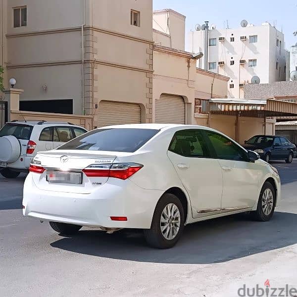 Toyota Corolla 2019 2.0xli Mid Option With Sunroof Car For Sale 4