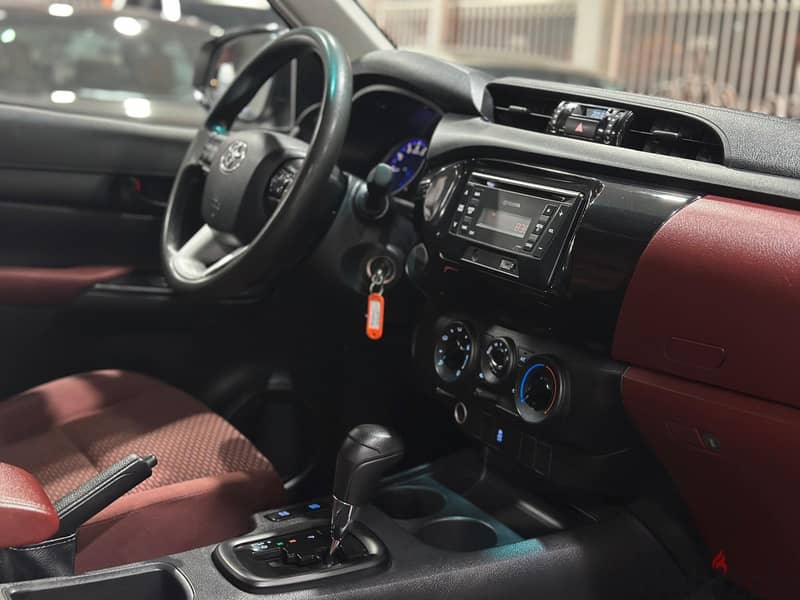 Toyota Hilux 2019 2.7 4