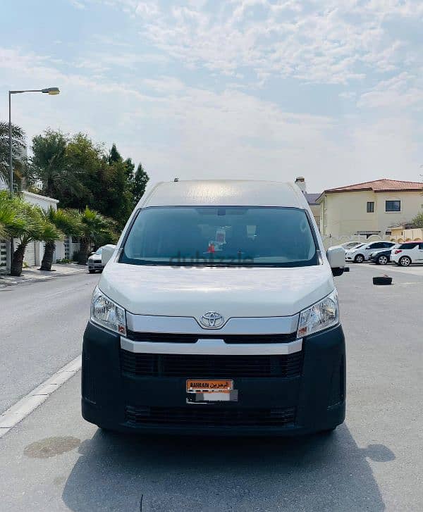 Toyota Hiace Executive High roof 2019 model 13 Seater for sale. . . 6