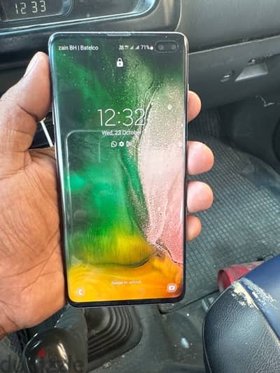 s10 plus 128gb with box good working no scratch