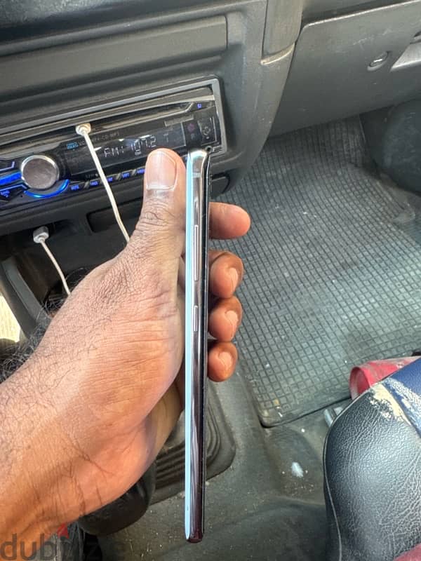 s10 plus 128gb with box good working no scratch 2