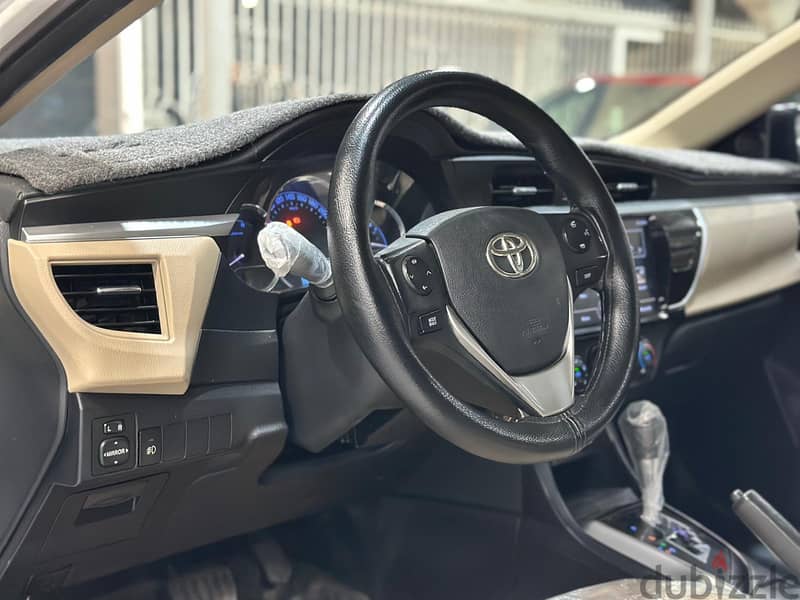 Toyota Corolla 2016 XLI 4