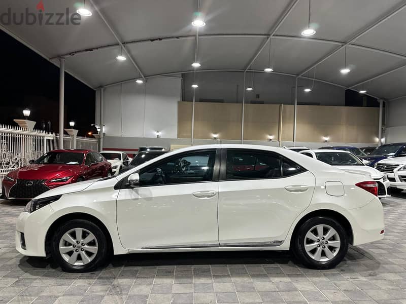 Toyota Corolla 2016 XLI 9