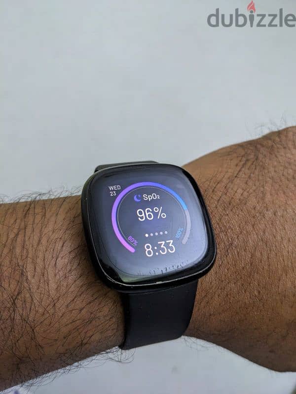 Fitbit Versa 3 2