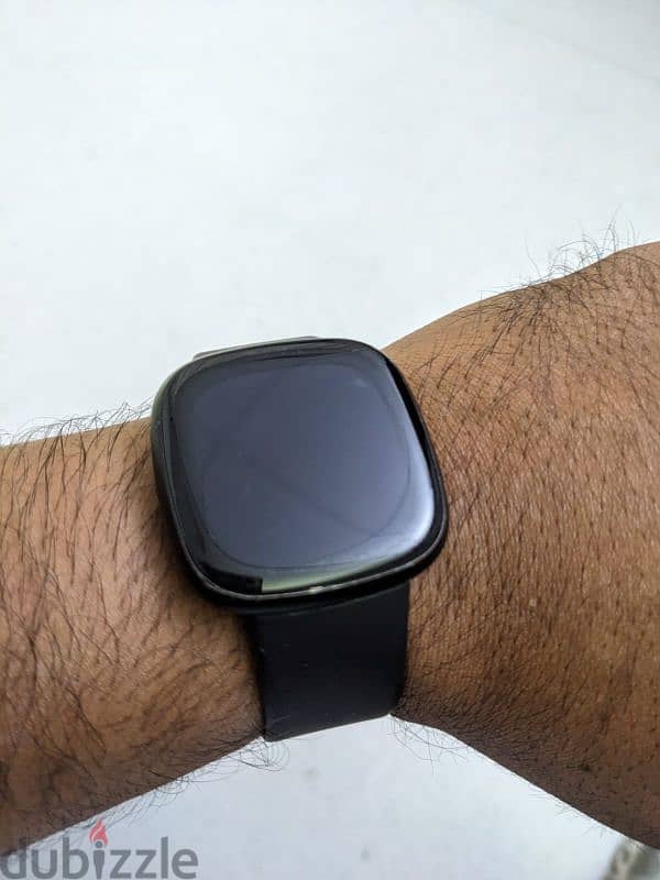 Fitbit Versa 3 4