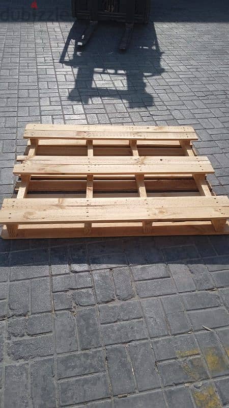 used wooden pallet 2