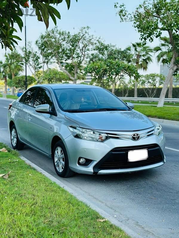 Toyota Yaris 2017 1