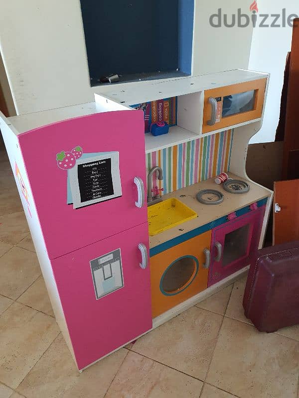 kids doll house, kitchen set and bunk bed 3