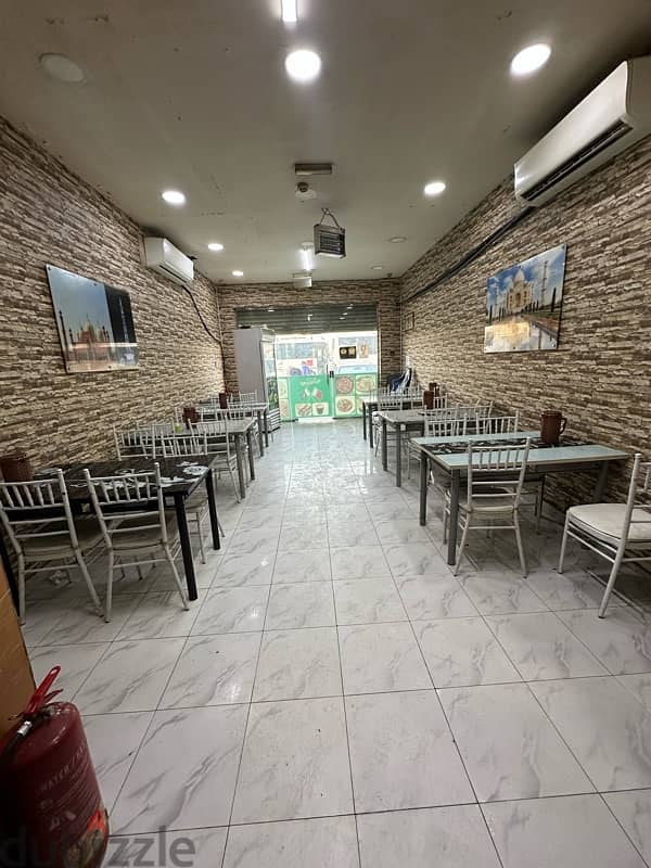 Restaurant for sale in Askar 2