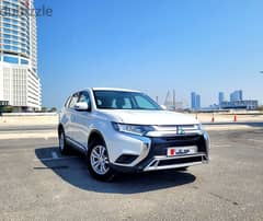 Mitsubishi Outlander 2020 2.4L Single Owner Mid Option SUV FOR SALE 0