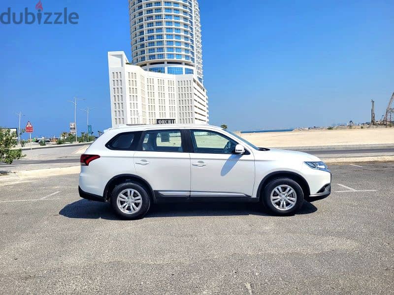 Mitsubishi Outlander 2020 2.4L Single Owner Mid Option SUV FOR SALE 4