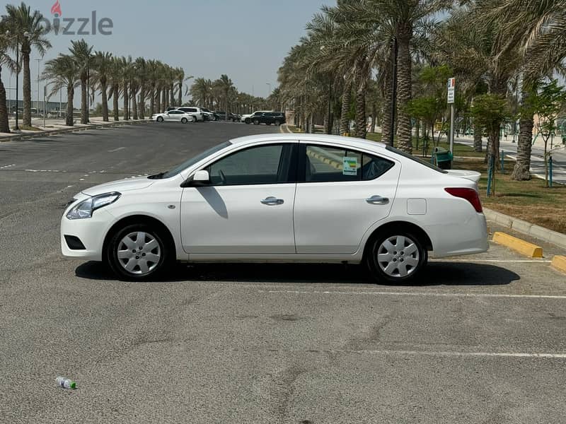 Nissan Sunny 2024 white 2