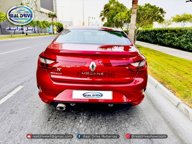 Renault Megane - 2018 - Single Owner 10