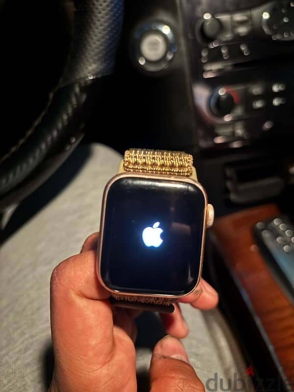 Apple Watch Series 5 0