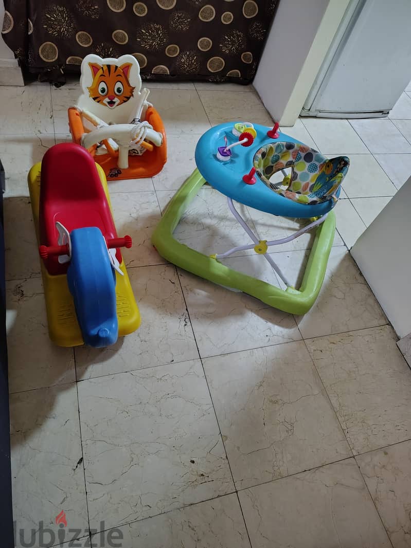 Stroller, hangin chair and swing toy 3