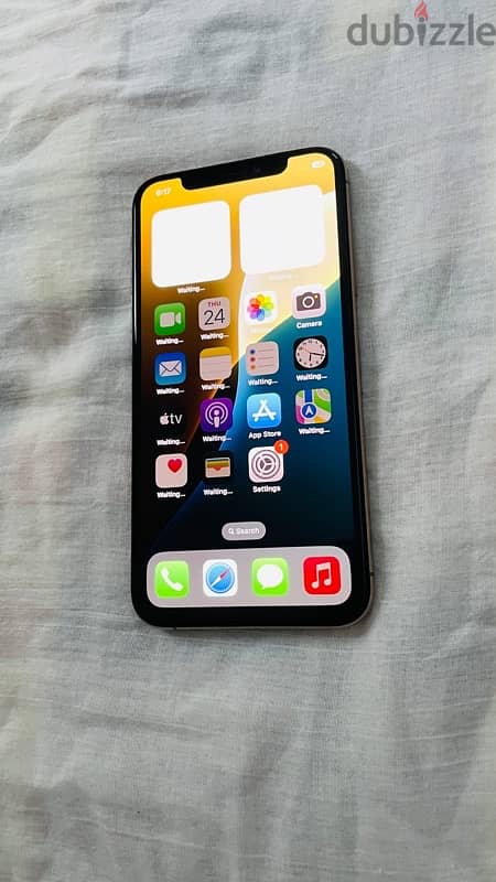 iphone XS 4