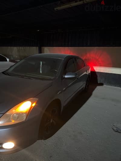 Nissan Altima 2010