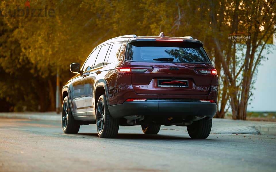 JEEP GRAND CHEROKEE 2022 / Under 7 year extended Warranty or 200000kms 7