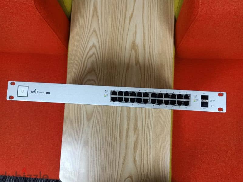 Unifi Switch 24 (250) for sale 2