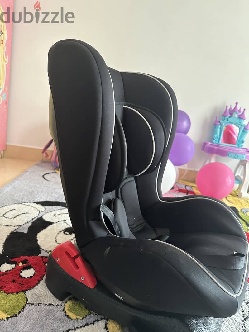 Baby high chair and car seat 6