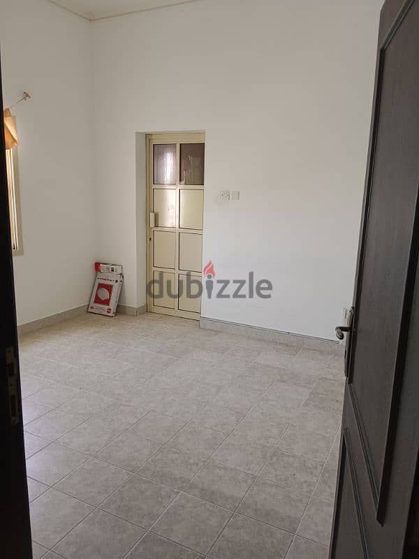 family flat for rent 6