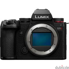 Lumix S5ii Camera with 24mm f1.8 + 50mm f1.4 Lens 0