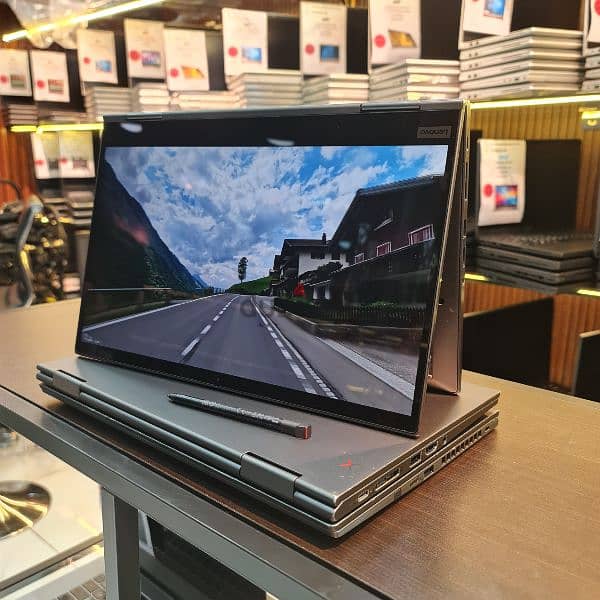 Lenovo ThinkPad X1 Yoga G2 Core i7-7th Gen Processor 6