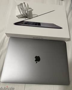 MacBook Pro 15 inch 0