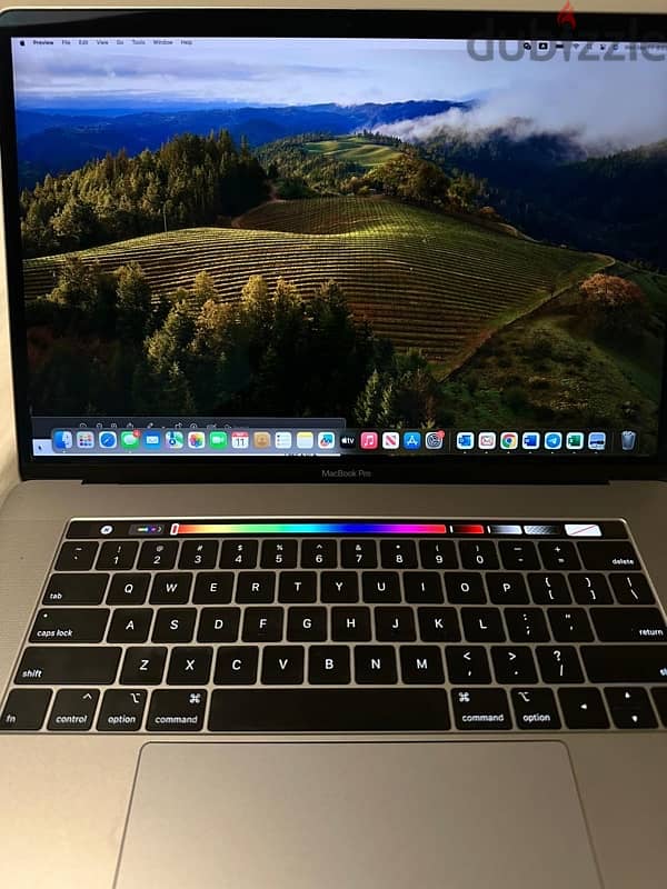 MacBook Pro 15 inch 1