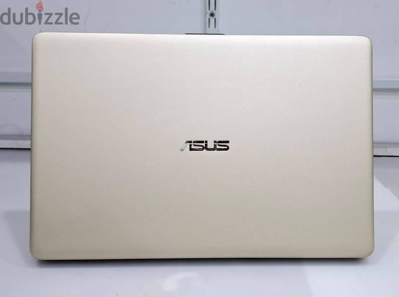 ASUS VivoBook Core i7 8th Gen. 15.6" FHD NVidia 4GB Graphics 16GB Ram 2