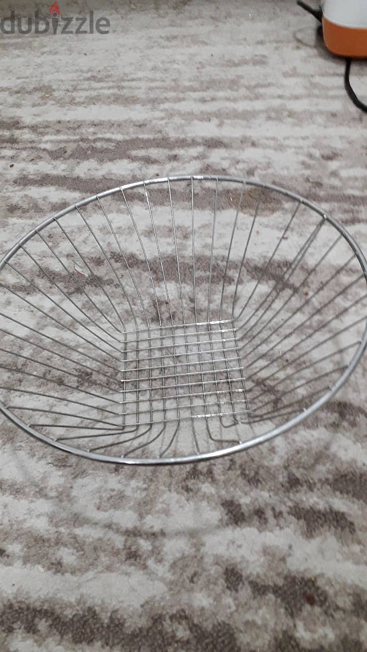 Big metal basket 0